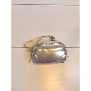 NWT Metallic Silver Puffer Belt Bag Chrome Crossbody Fanny Pack Waist Bag